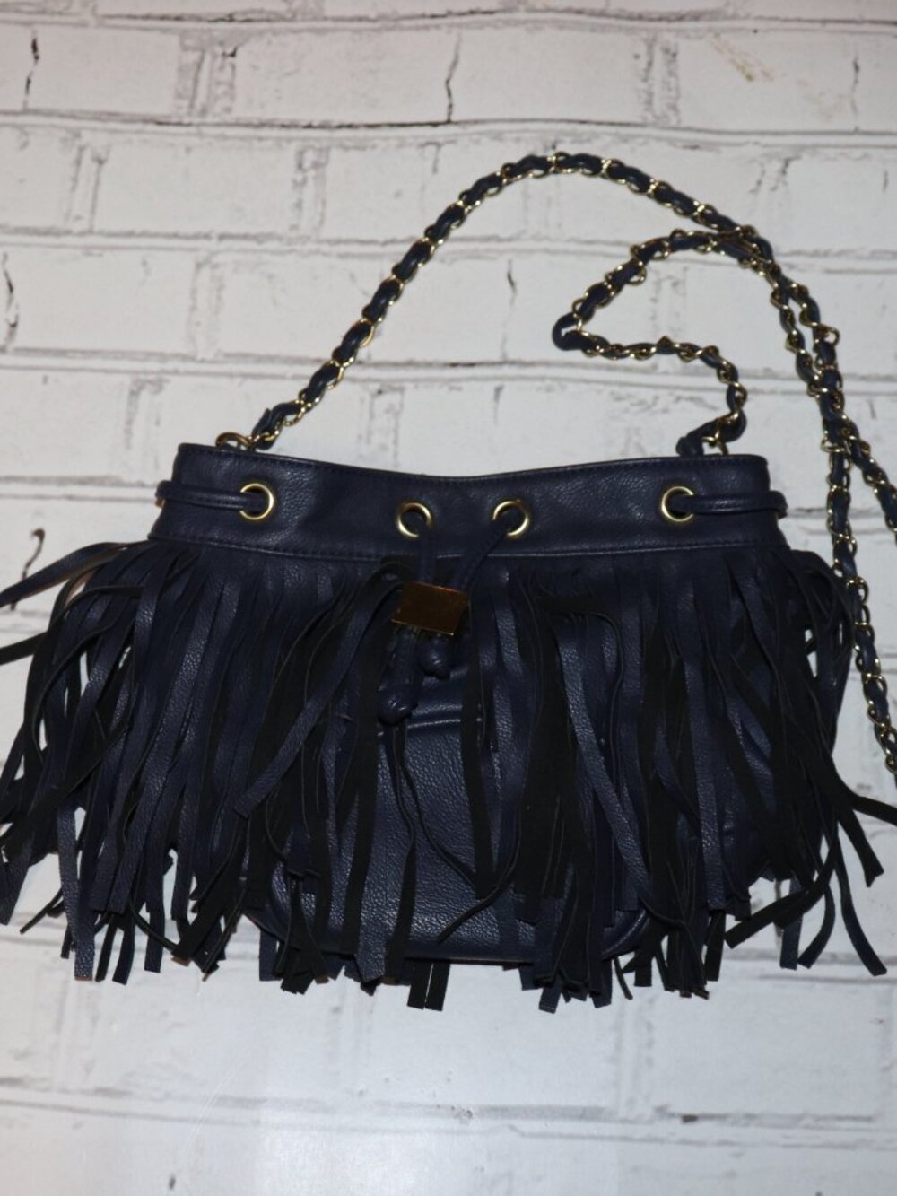 🔵 Olivia + Joy Fringe Shoulder Bag · 7.5" x 10" Chain‑woven strap · Gold‑tone
